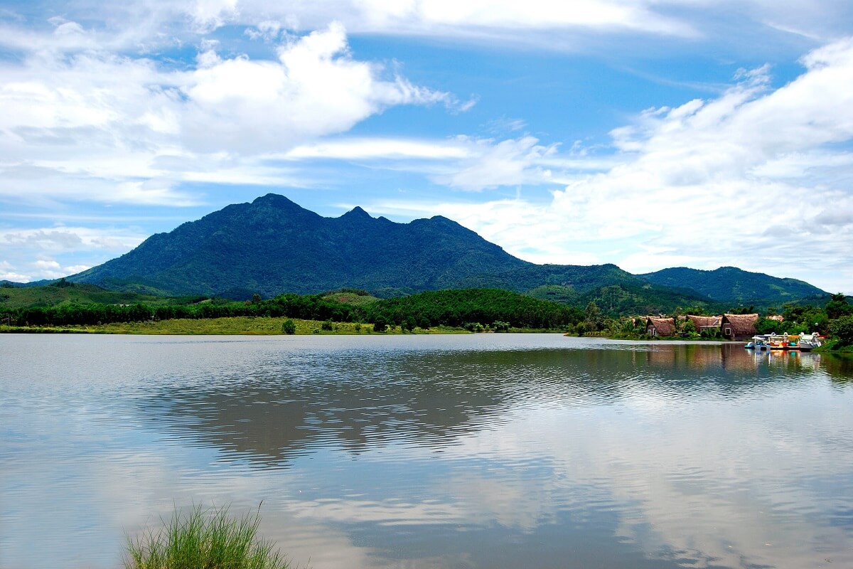 10 Điểm Du Xuân Tết 2026 Gần Thành Phố Hà Nội Đẹp Và Hot Nhất